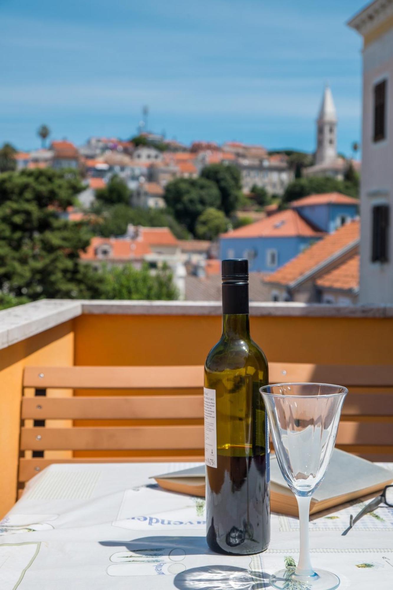 Apartman Natasa Mali Losinj Luaran gambar