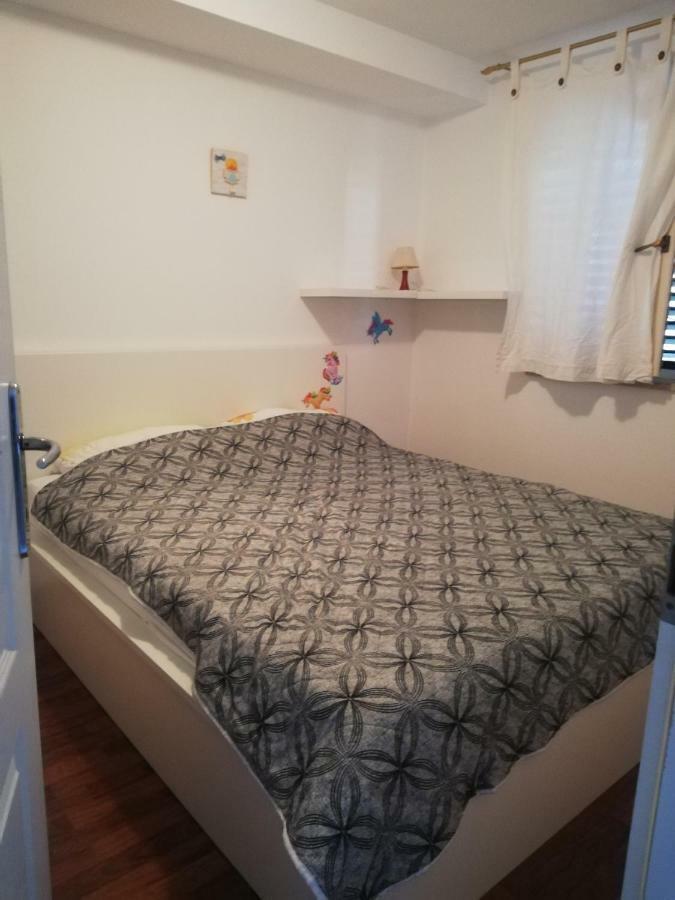 Apartman Natasa Mali Losinj Luaran gambar
