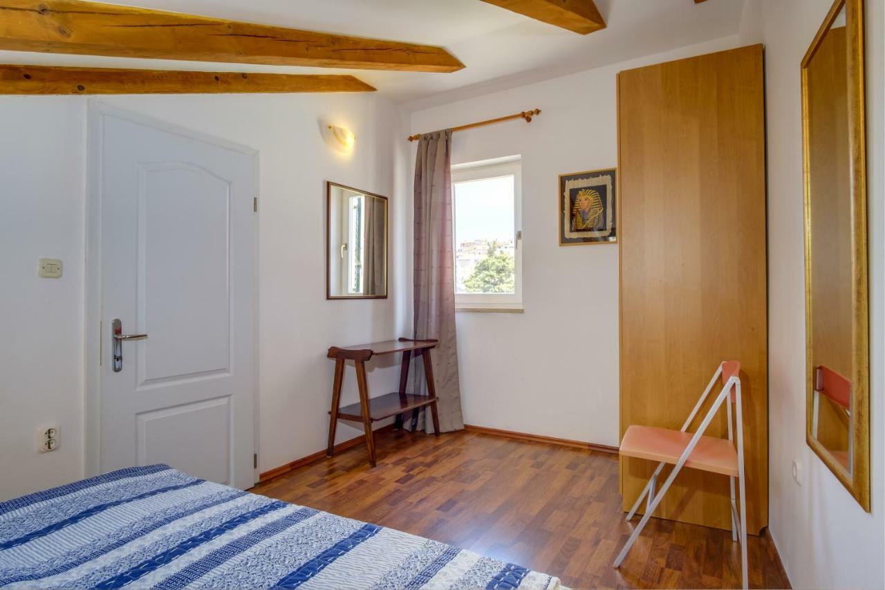 Apartman Natasa Mali Losinj Luaran gambar
